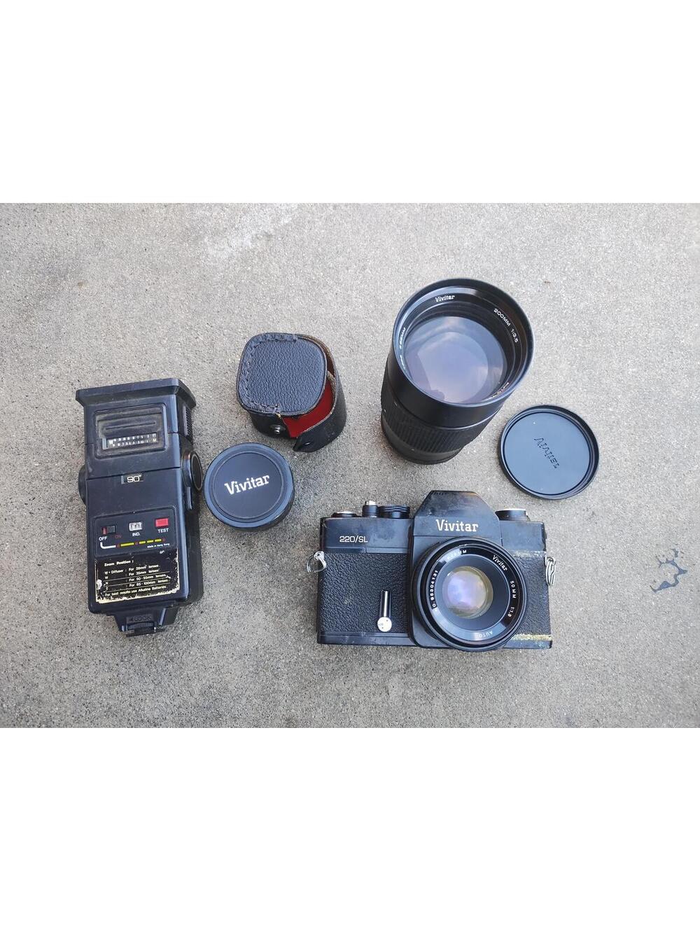 Vivitar 220/SL 35mm SLR Film Camera, Vintage Vivitar 50mm with lens bundle